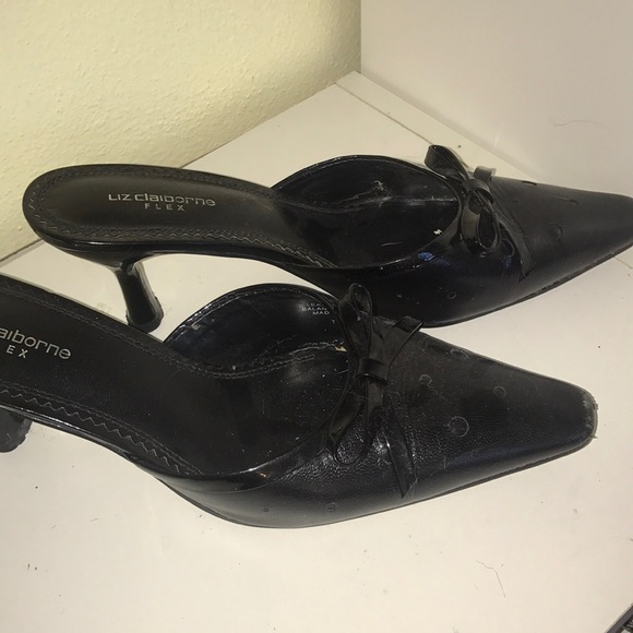Liz Claiborne Shoes - Liz Claiborne kitten heel shoes